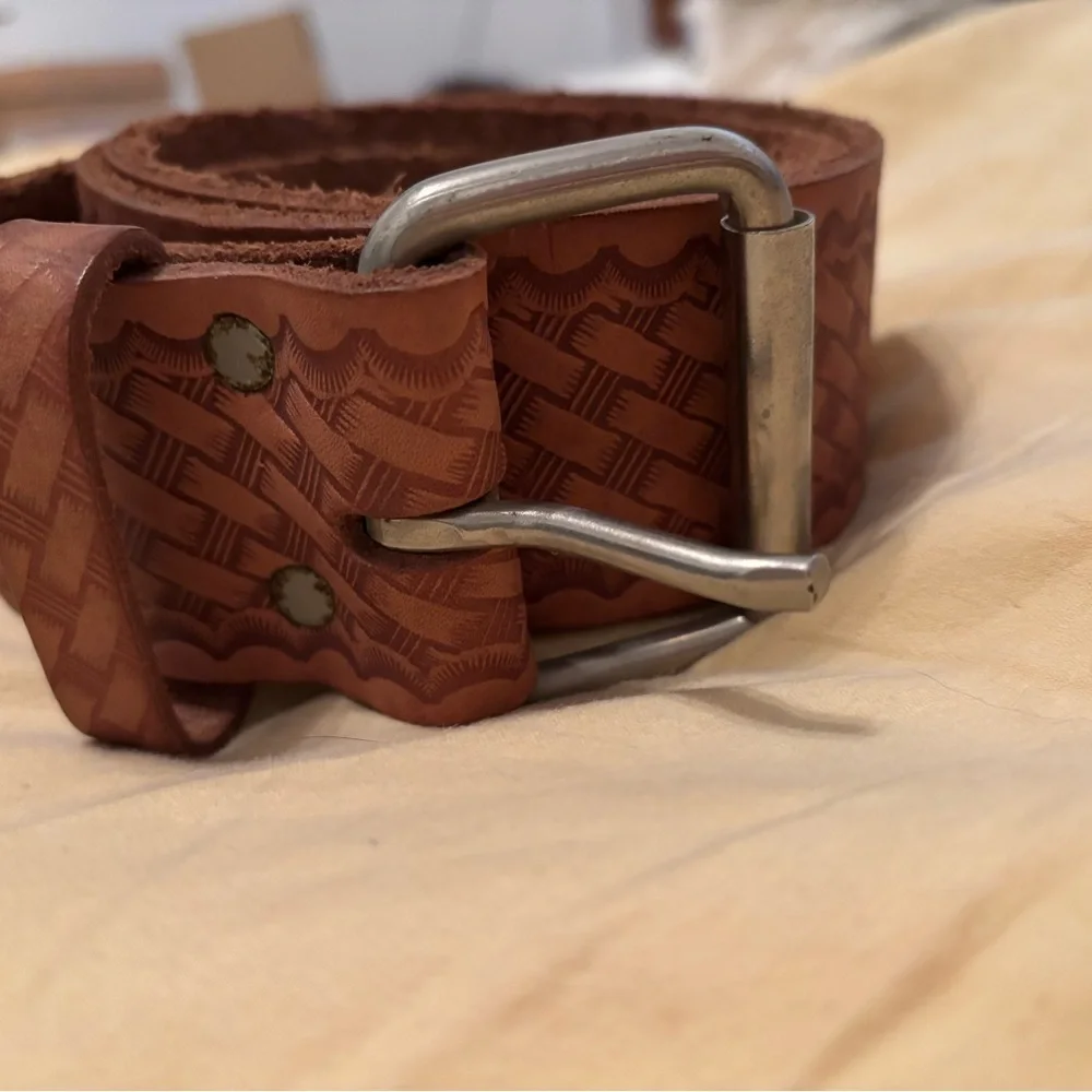 Vintage Nicholas basket weave cowhide belt